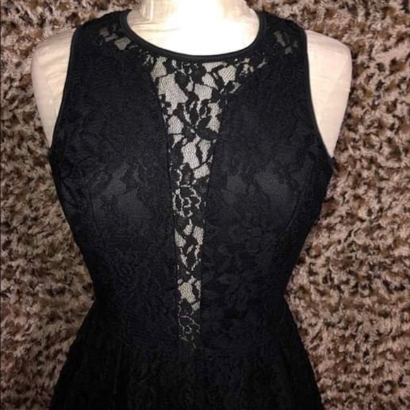 BLACK LACE DRESS - Picture 4 of 7